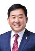 박성민